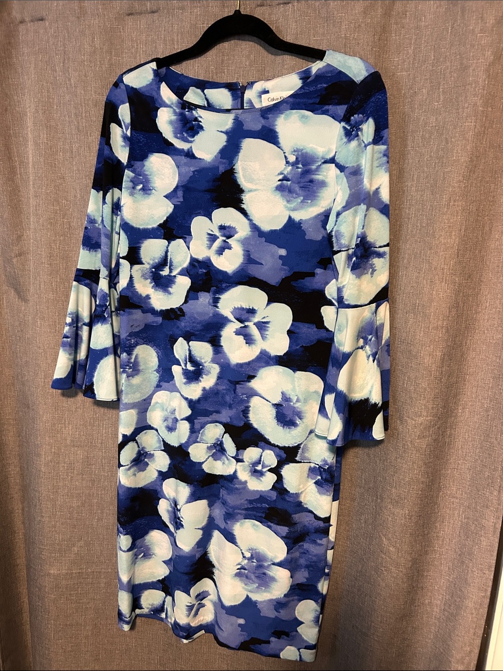 Calvin Klein Blue and White Floral Long-Sleeve Shift Dress